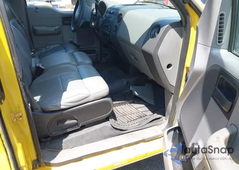 2006 Ford F-150 Stx/Xl/Xlt z USA, uszkodzony, nr VIN 1FTRF12W26NB62270